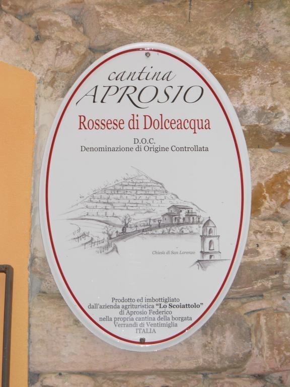 Lo Scoiattolo Villa Ventimiglia Bagian luar foto
